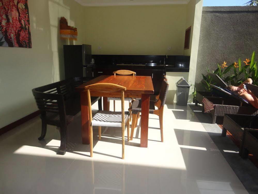 Md Guesthouse By Best Deals Asia Hospitality Seminyak Esterno foto