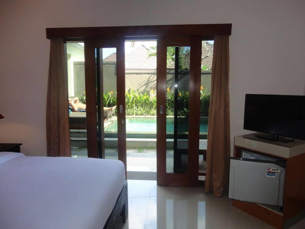 Md Guesthouse By Best Deals Asia Hospitality Seminyak Esterno foto