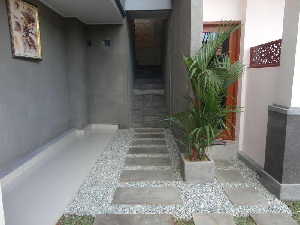 Md Guesthouse By Best Deals Asia Hospitality Seminyak Esterno foto
