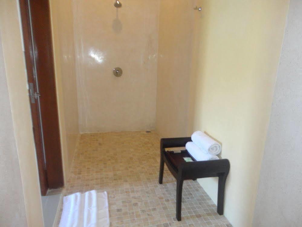 Md Guesthouse By Best Deals Asia Hospitality Seminyak Esterno foto